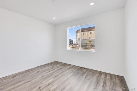 5479 N Elk Street Aurora CO 80019