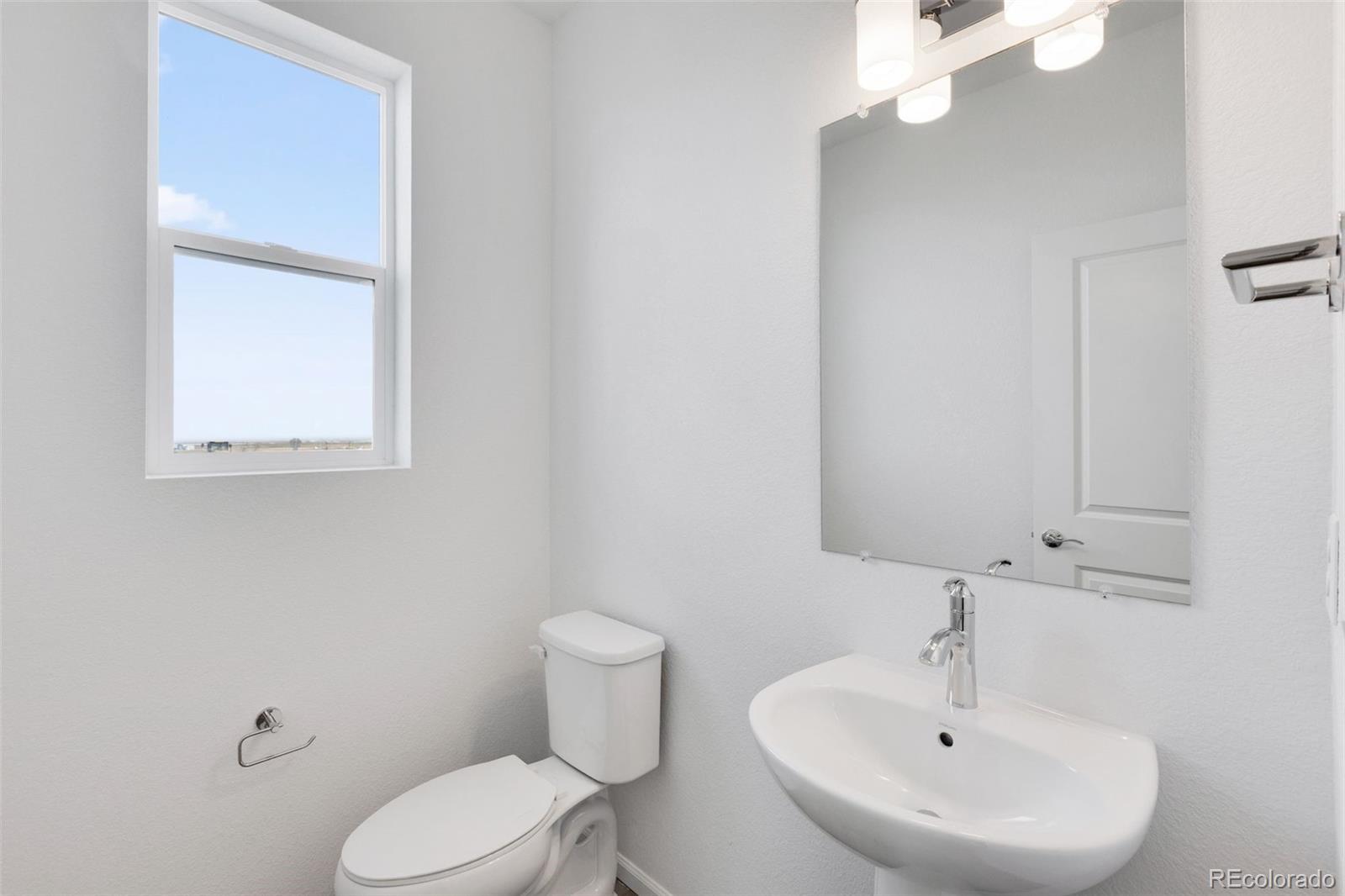 5479 N Elk Street Aurora CO 80019