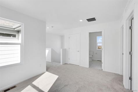 5479 N Elk Street Aurora CO 80019