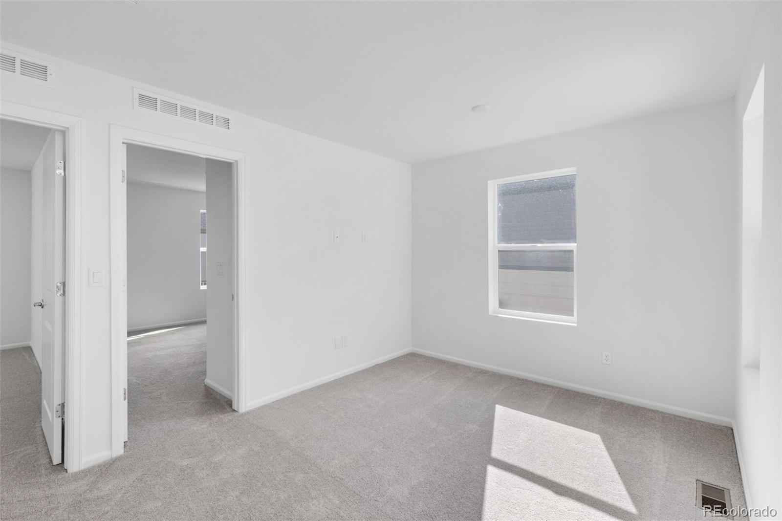 5479 N Elk Street Aurora CO 80019