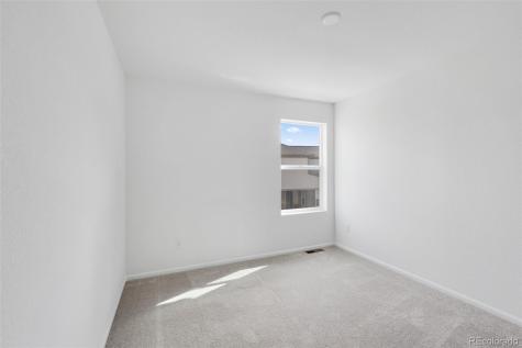 5479 N Elk Street Aurora CO 80019