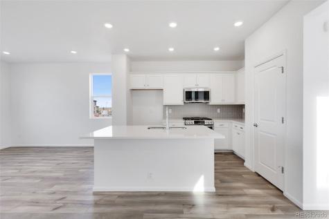 5479 N Elk Street Aurora CO 80019