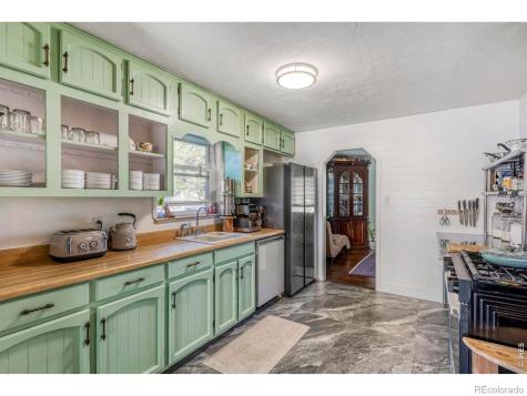 785 S Navajo Street Denver CO 80223