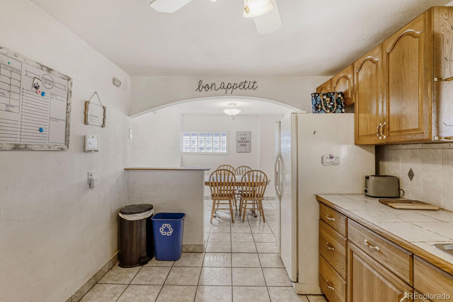 1605 Oakland Street Aurora CO 80010