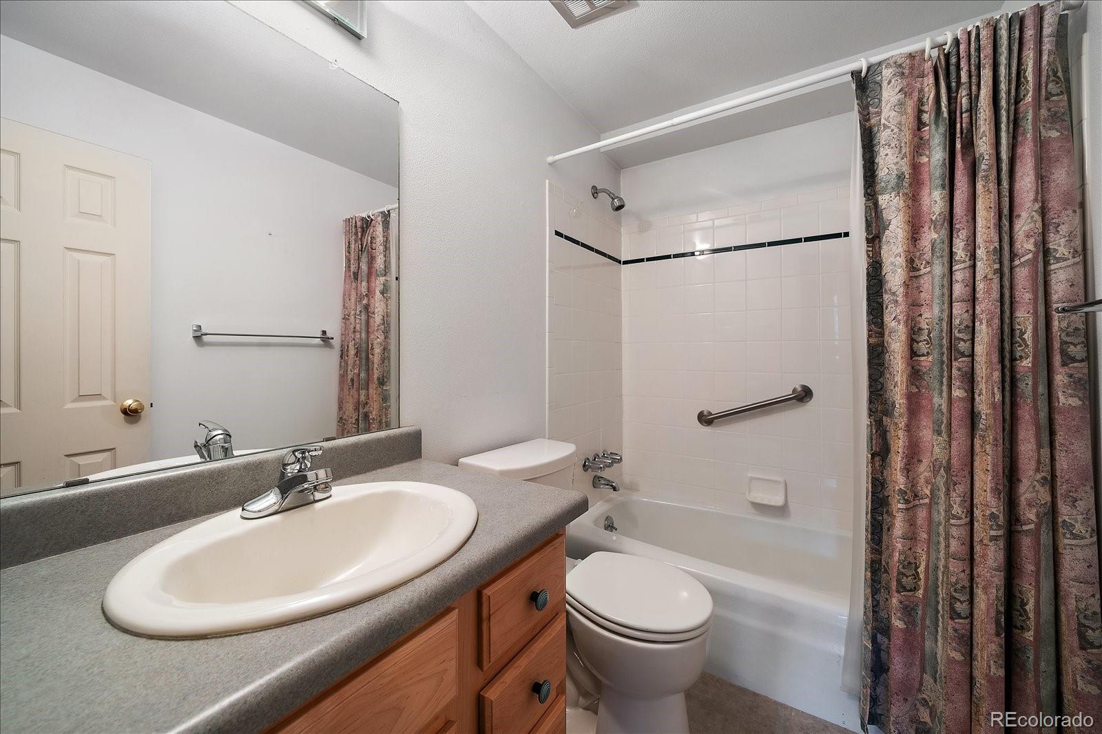 6477 S Hill Street Littleton CO 80120