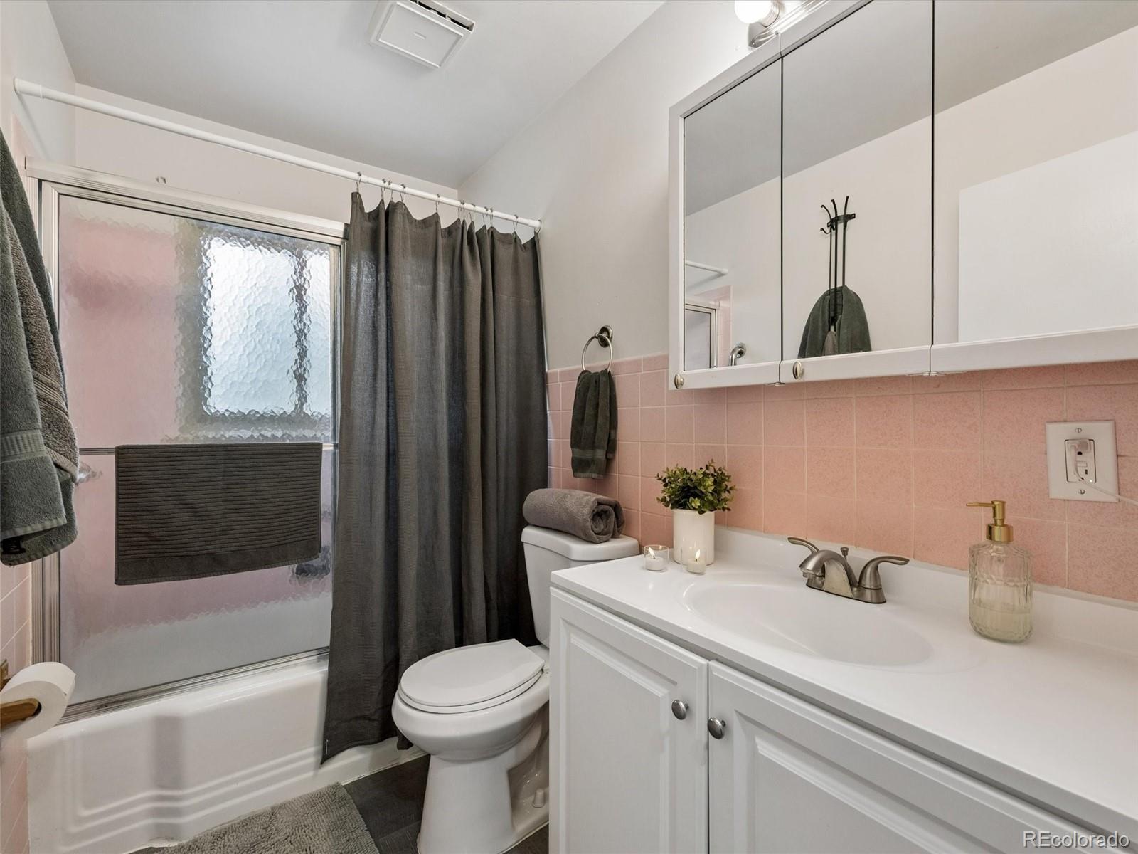 850 S Flower Street Lakewood CO 80226