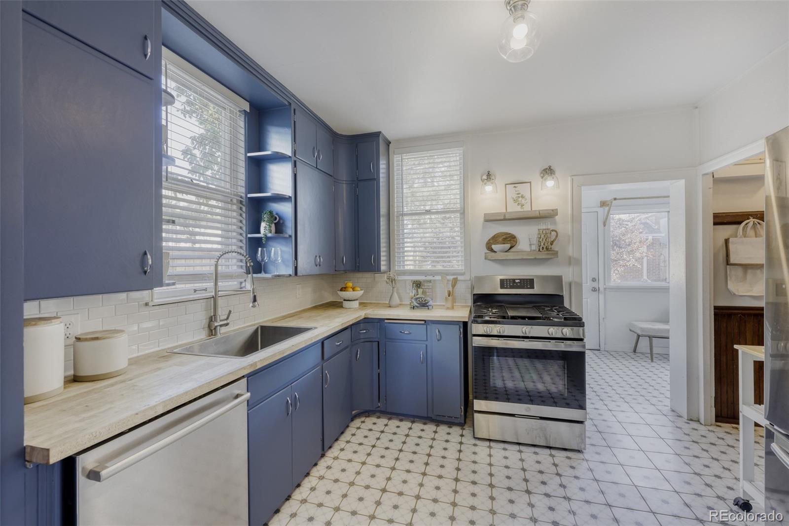 4922 W 34th Avenue Denver CO 80212