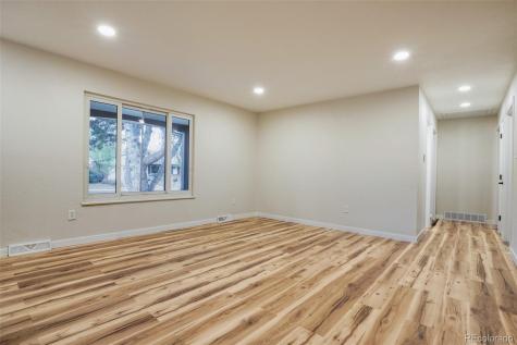 2123 S Olathe Street Aurora CO 80013