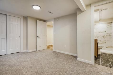 2123 S Olathe Street Aurora CO 80013