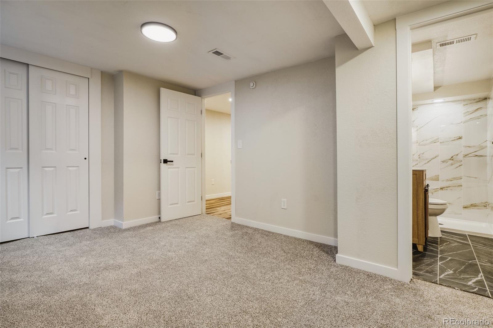 2123 S Olathe Street Aurora CO 80013