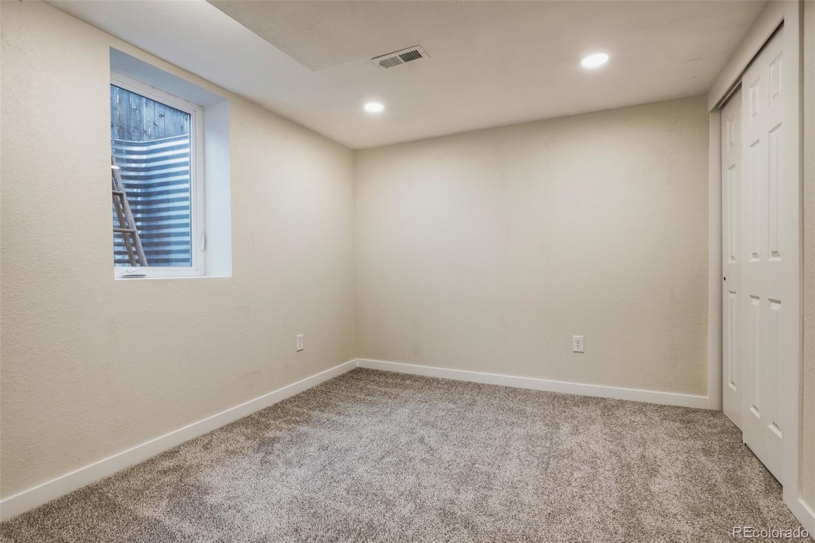 2123 S Olathe Street Aurora CO 80013
