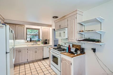 5600 Dover Street Arvada CO 80002