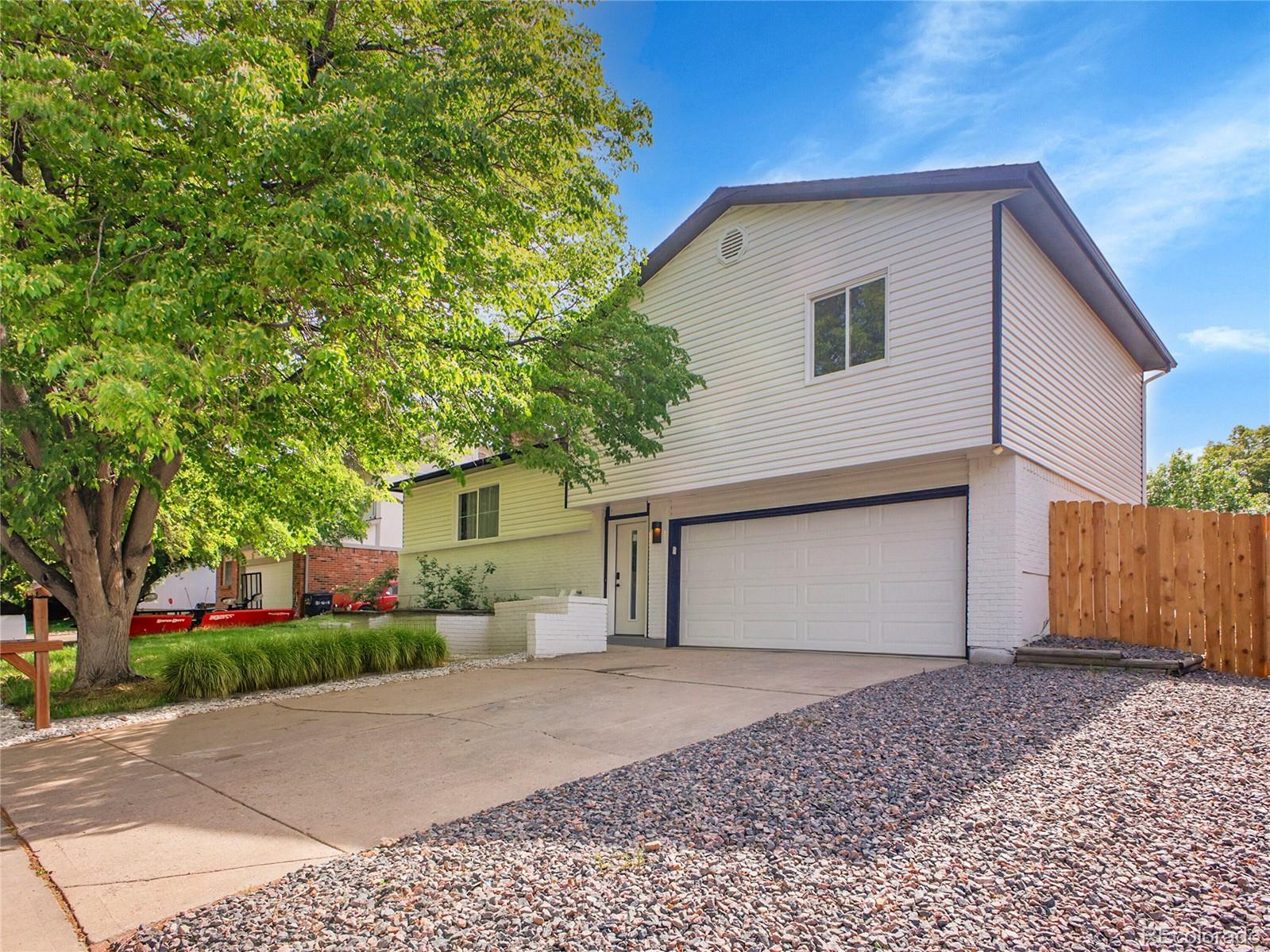 1517 S Elkhart Street Aurora CO 80012