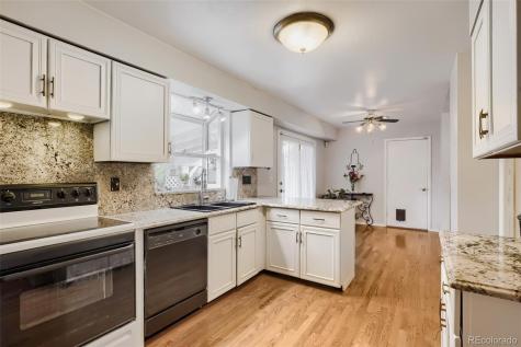1545 S Vaughn Circle Aurora CO 80012