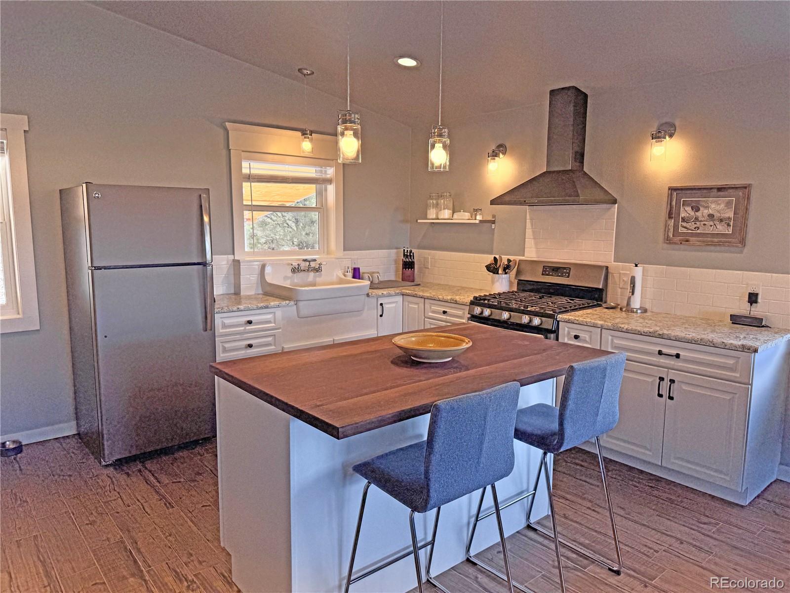 563 S Kankakee Road Westcliffe CO 81252