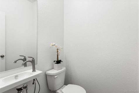 22321 E 46th Avenue Aurora CO 80019
