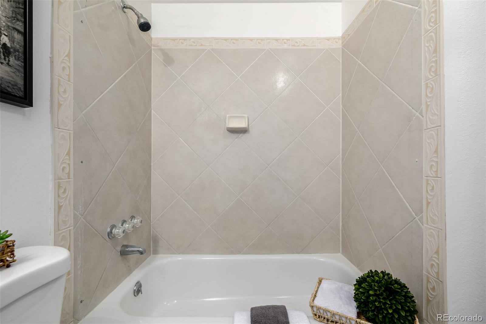 11087 Montview Boulevard Aurora CO 80010