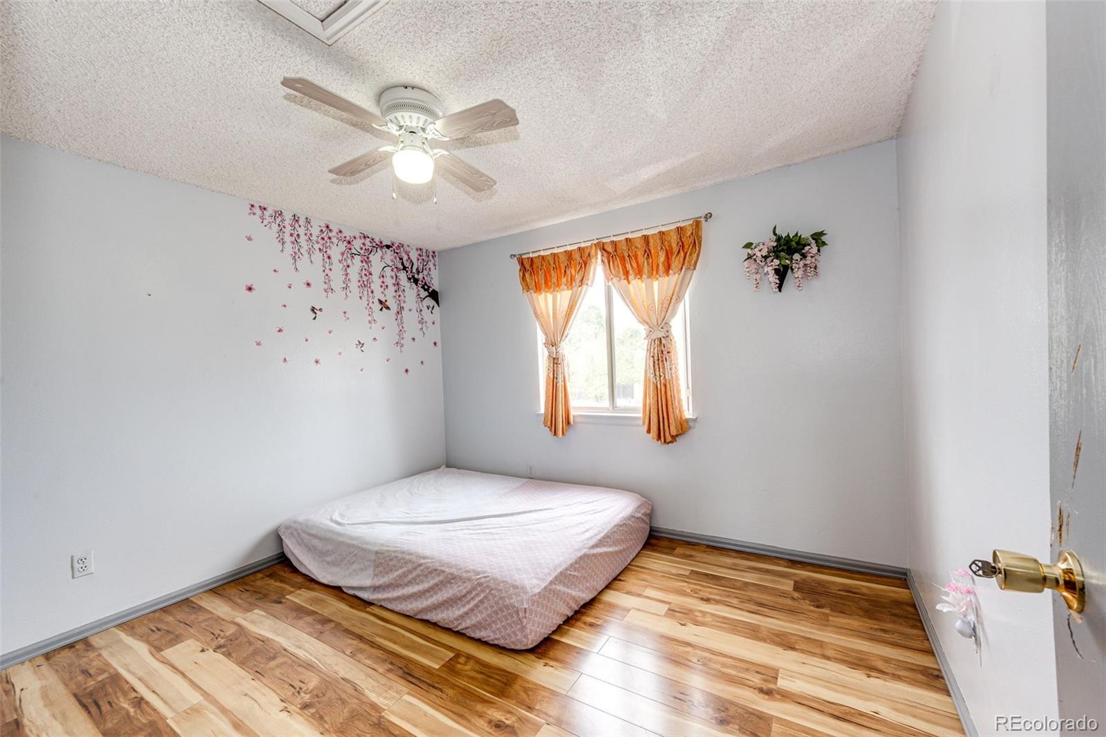 2164 Hackberry Circle Longmont CO 80501
