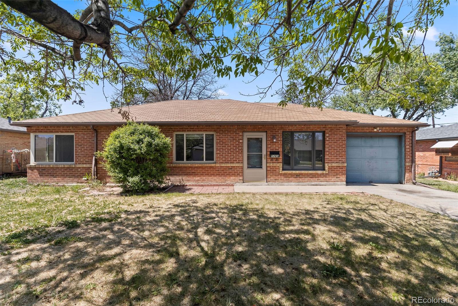 1283 Racine Street Aurora CO 80011