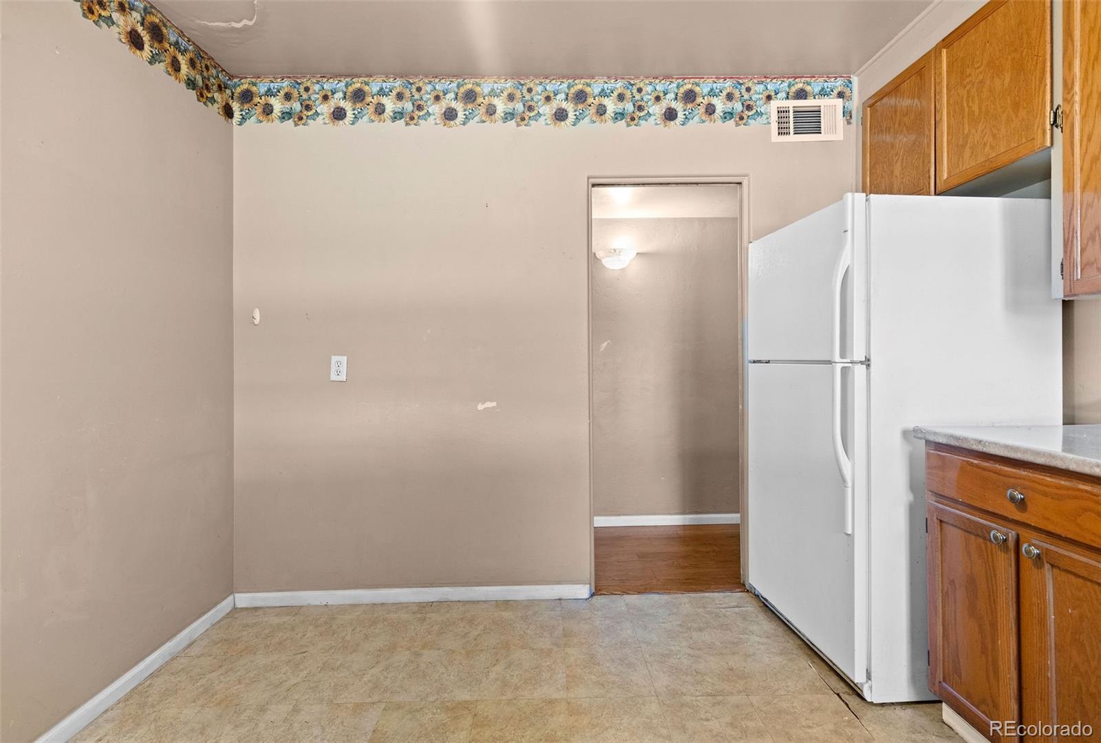 1283 Racine Street Aurora CO 80011