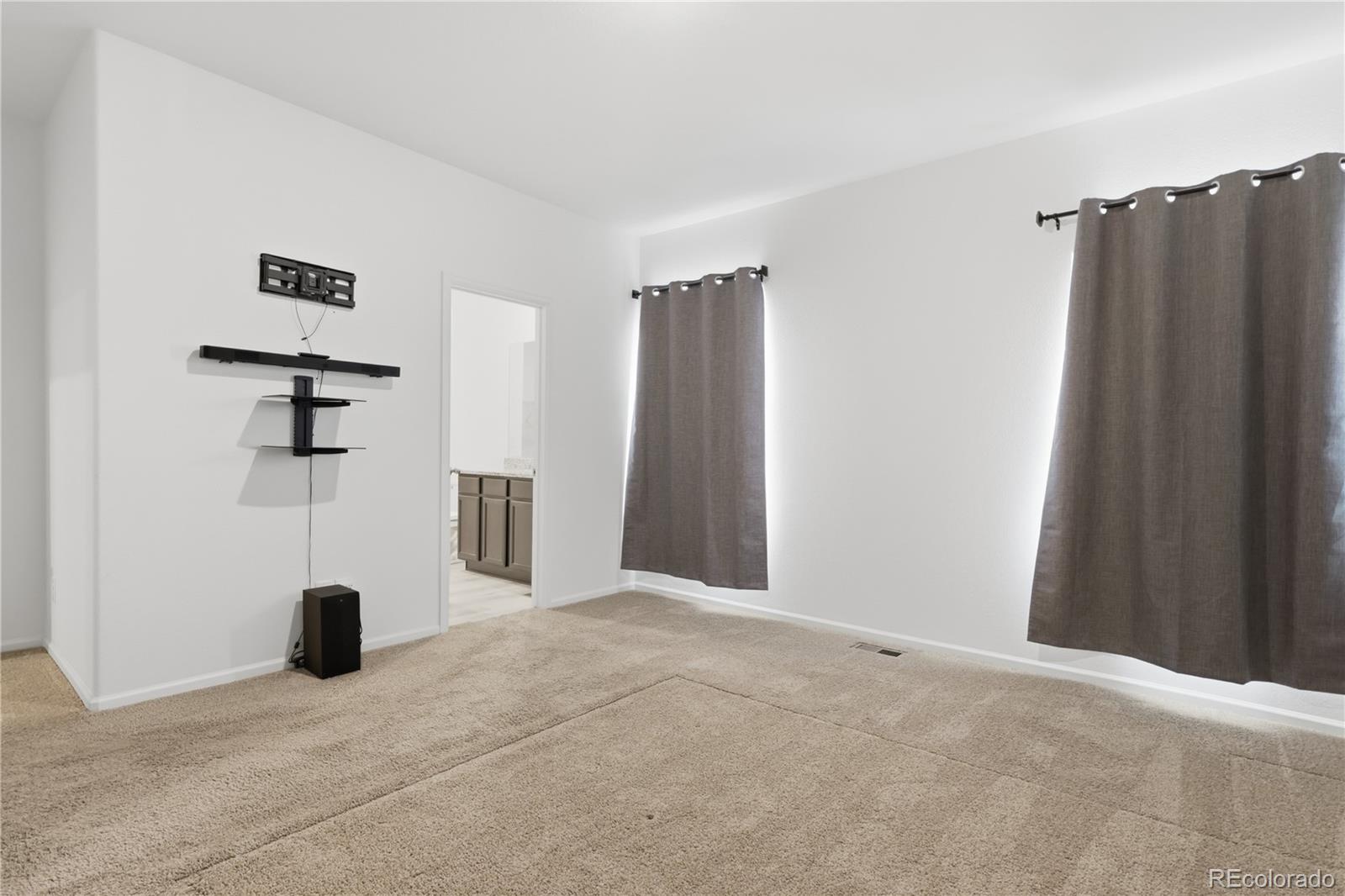 211 Clayton Avenue Keenesburg CO 80643