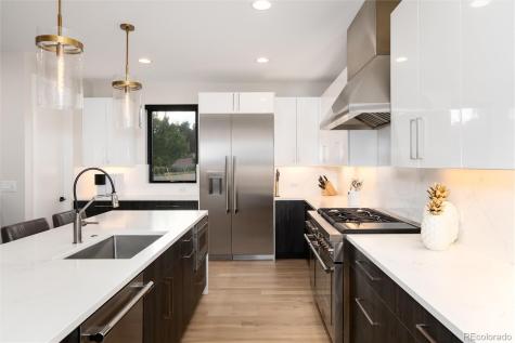 15 Wilder Lane Littleton CO 80123