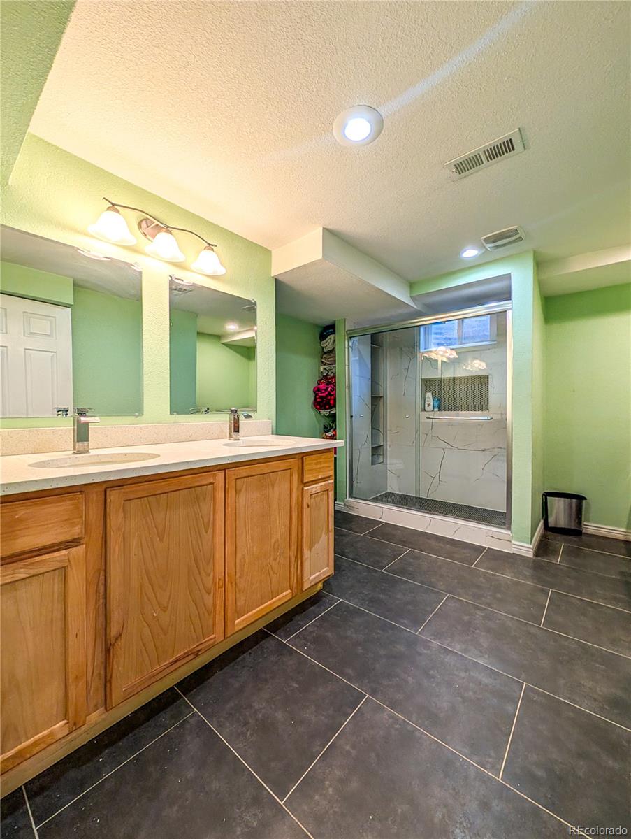 3945 W Evans Avenue Denver CO 80219