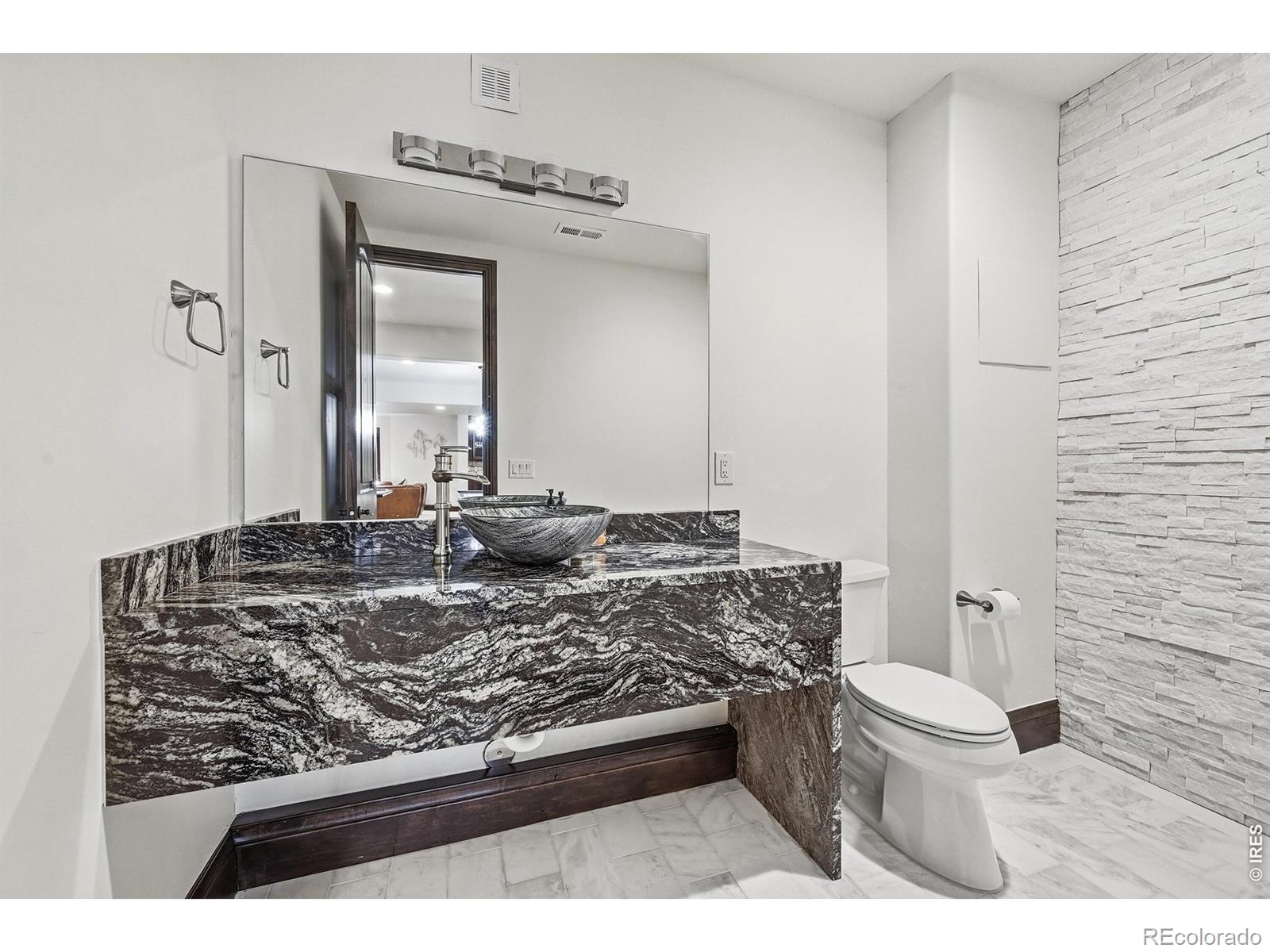 8680 Summerlin Place Longmont CO 80503