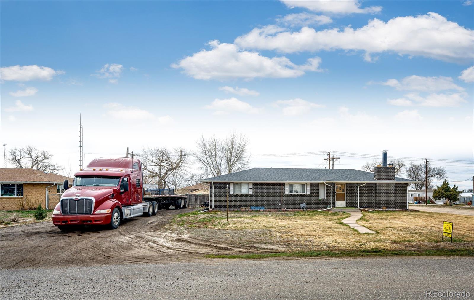 691 3rd Avenue Deer Trail CO 80105
