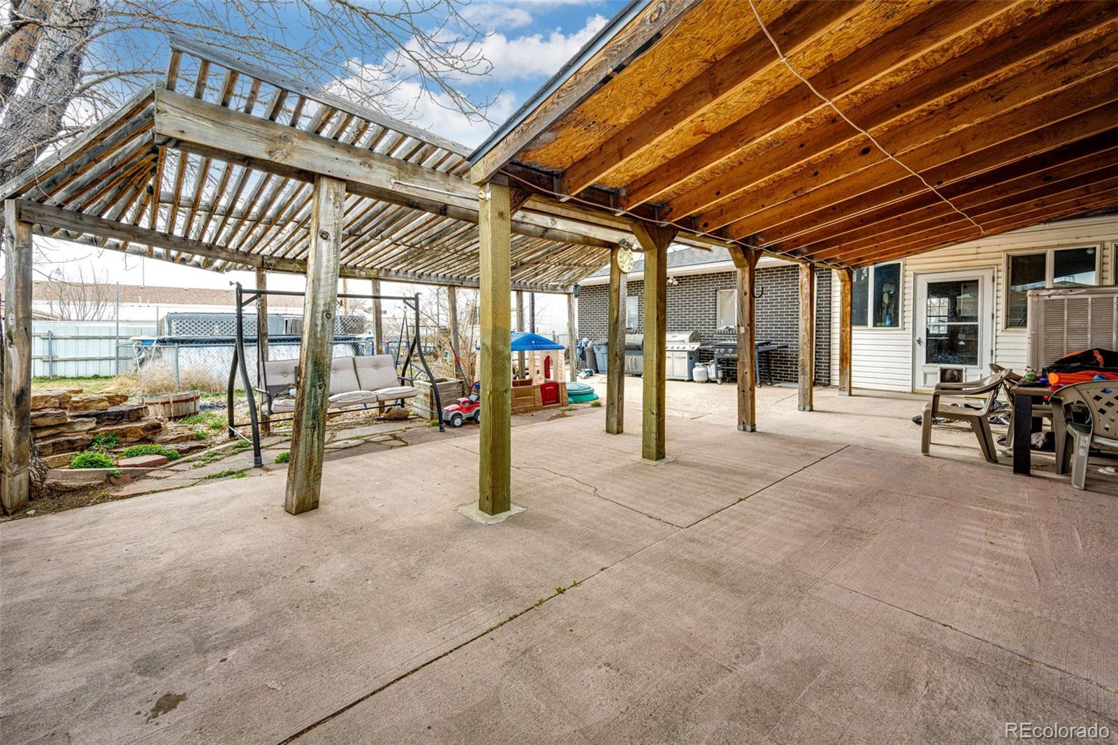 691 3rd Avenue Deer Trail CO 80105