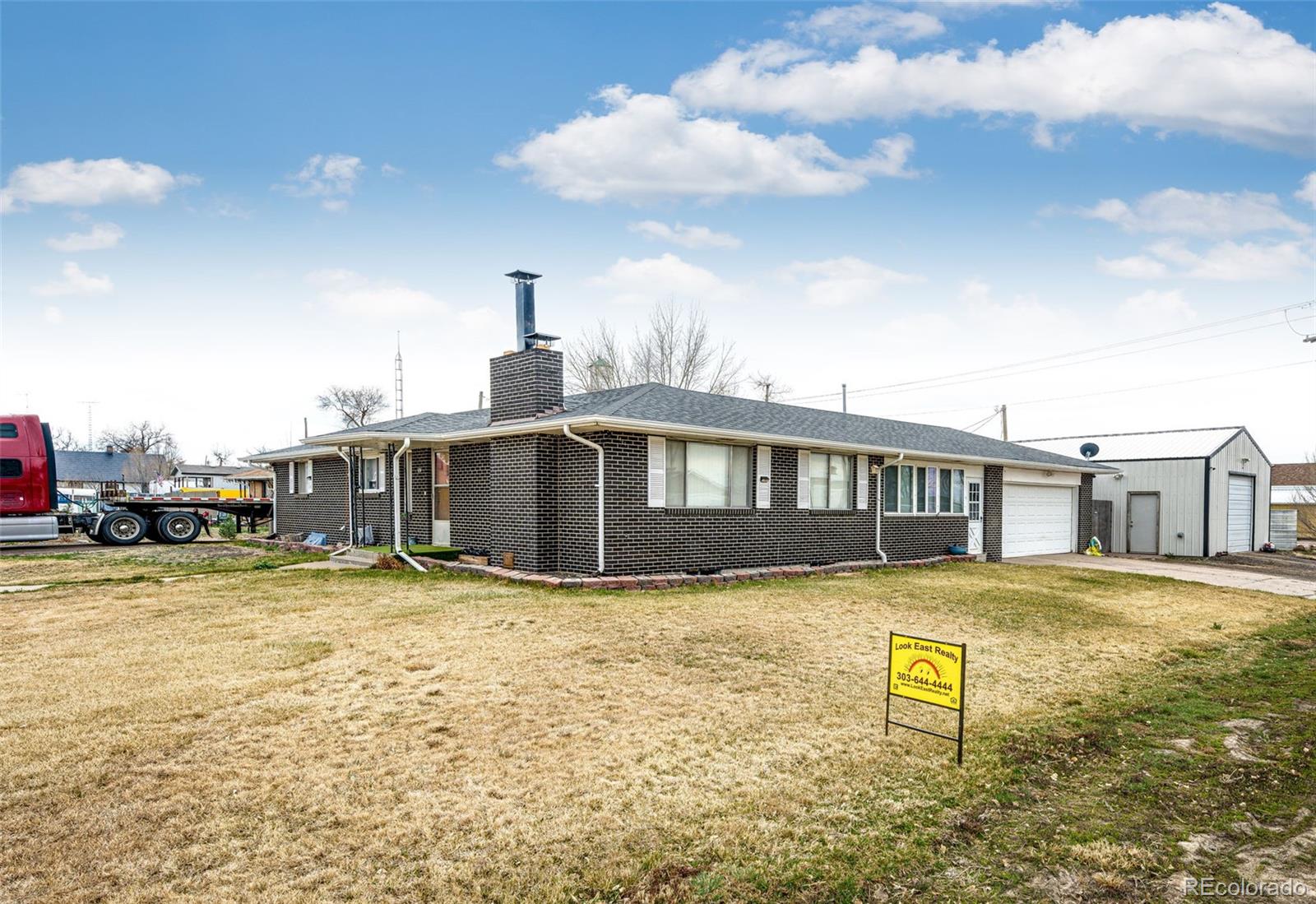 691 3rd Avenue Deer Trail CO 80105