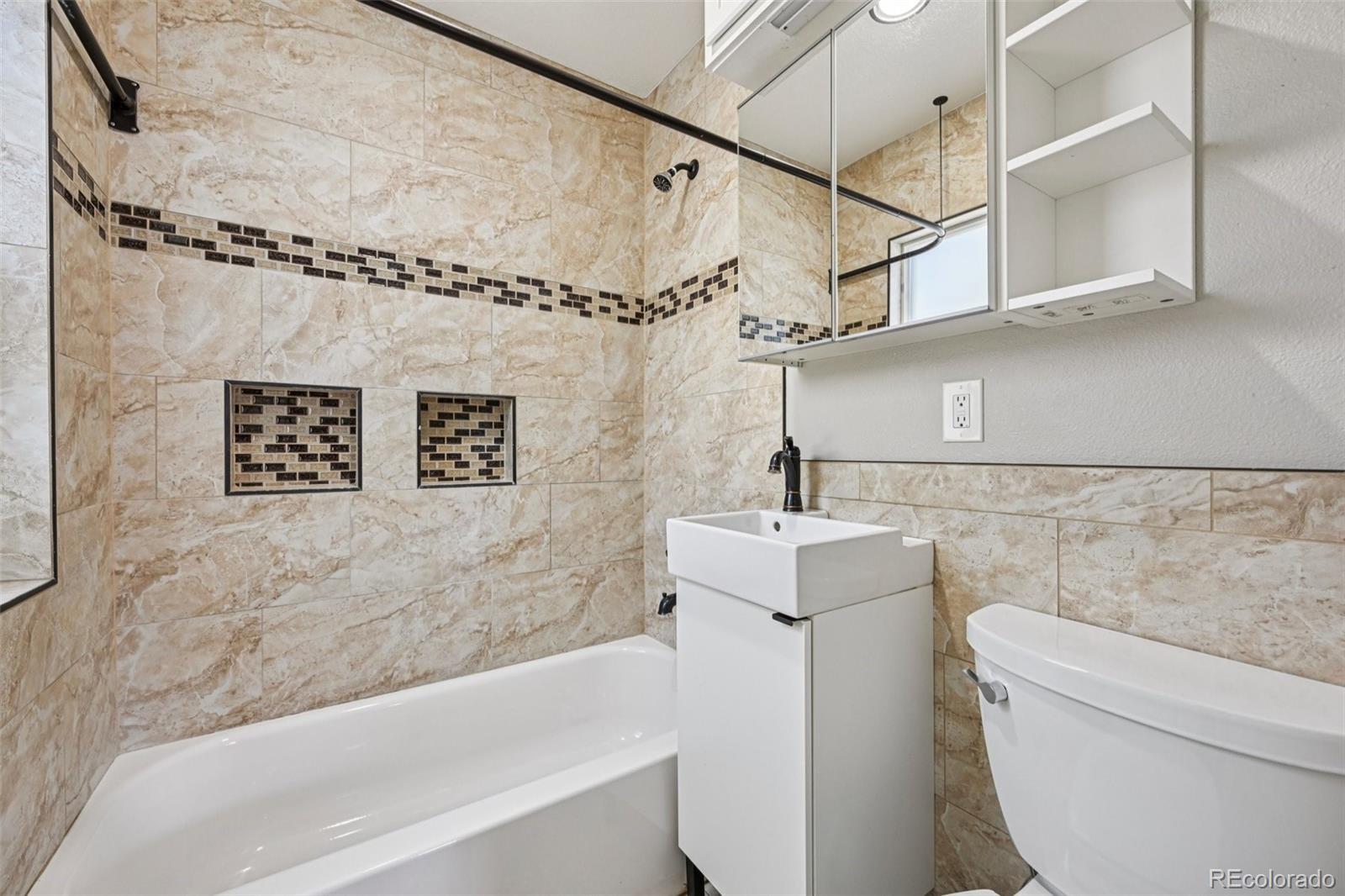 3625 S Elati Street Englewood CO 80110