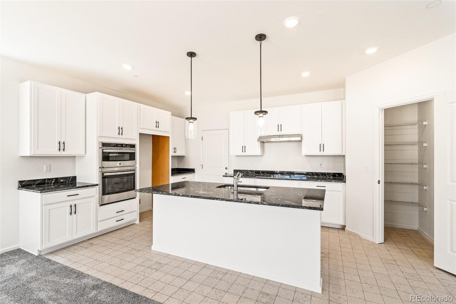 9264 Biscay Street Commerce City CO 80022