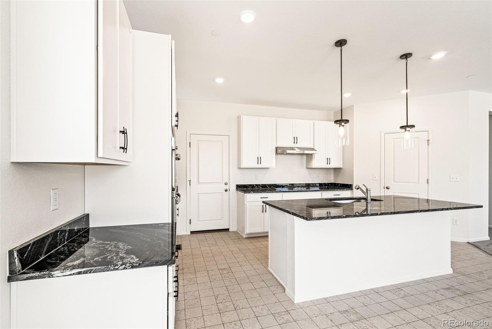 9264 Biscay Street Commerce City CO 80022
