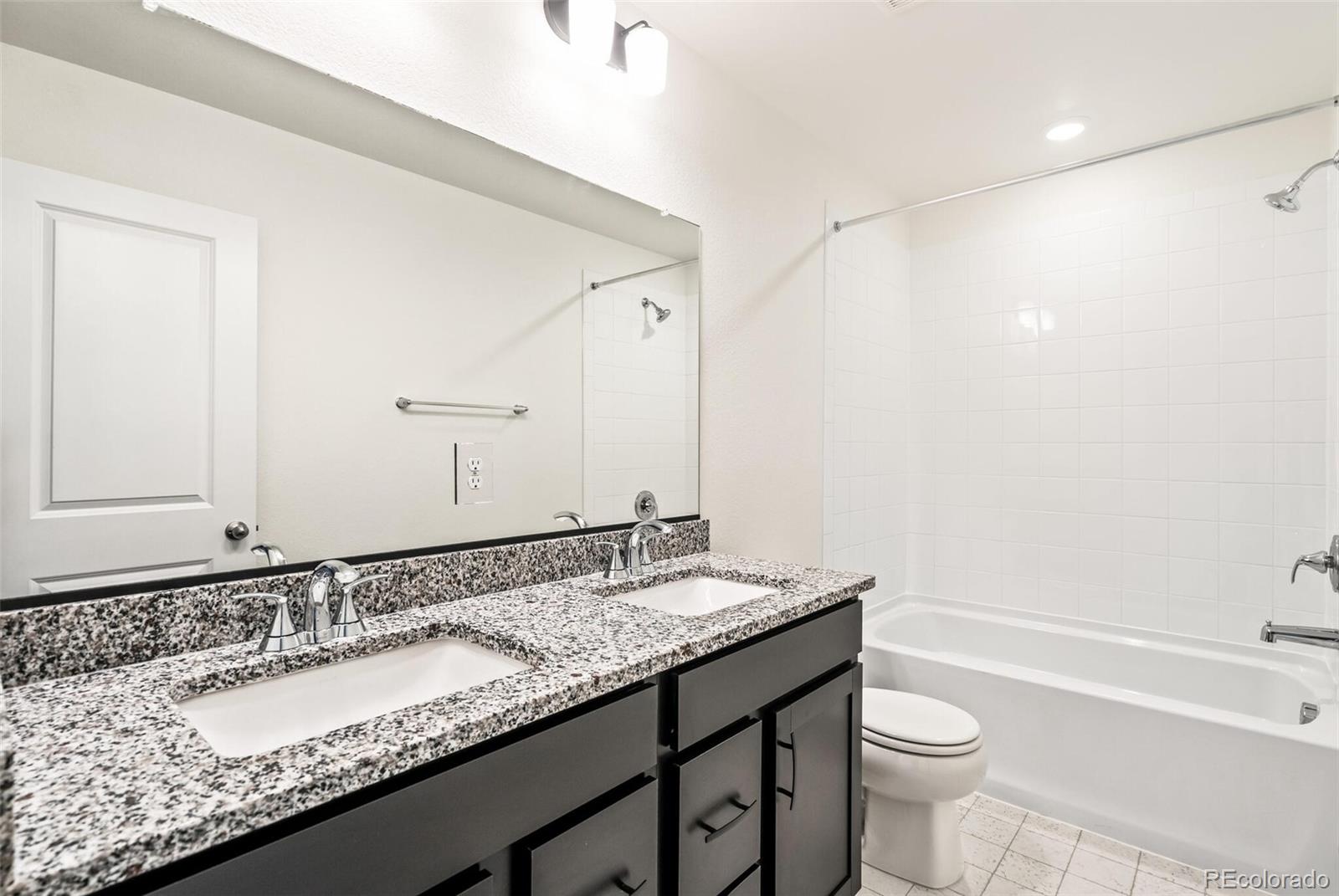 9264 Biscay Street Commerce City CO 80022