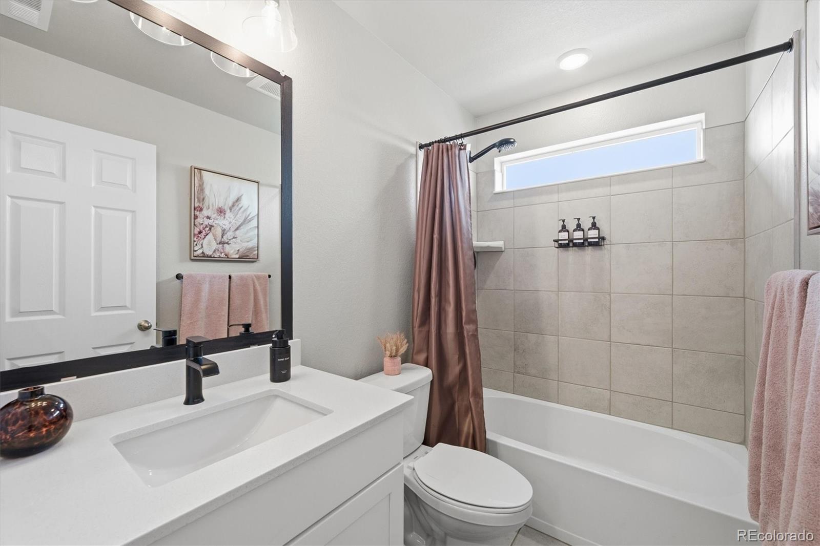 1834 S De Gaulle Court Aurora CO 80018
