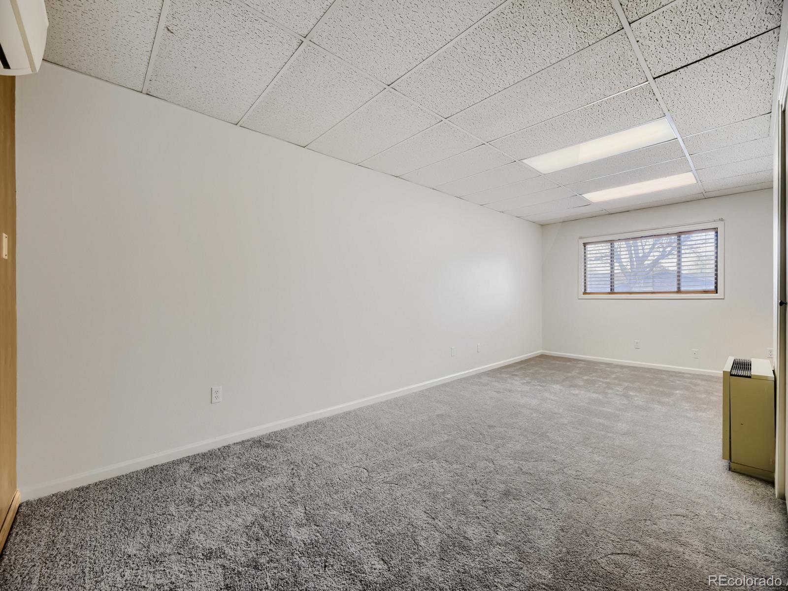 2011 S Carr Street Lakewood CO 80227