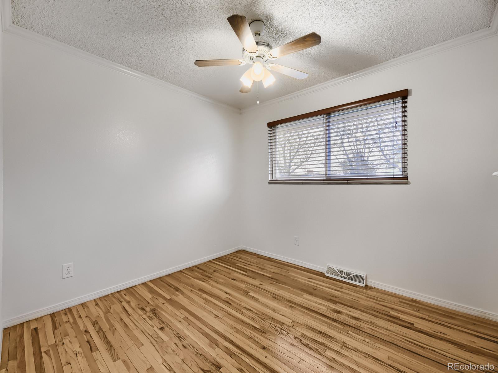 2011 S Carr Street Lakewood CO 80227