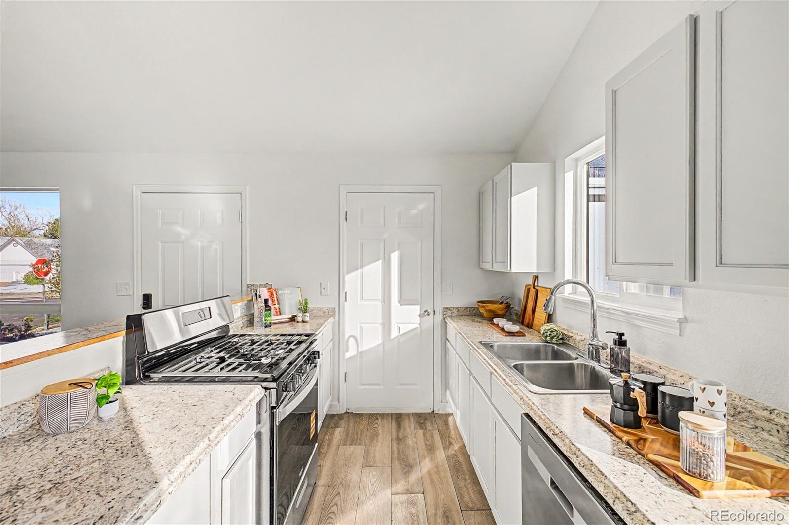 17391 E Layton Drive Aurora CO 80015