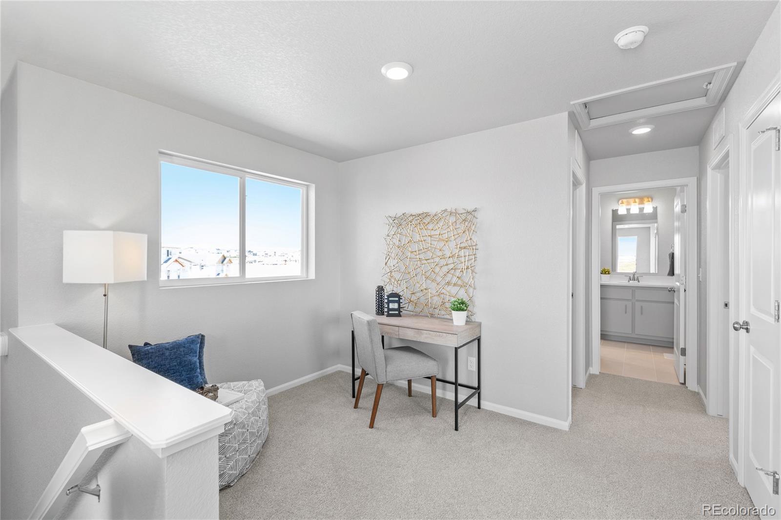 46593 Sunflower Lane Bennett CO 80102
