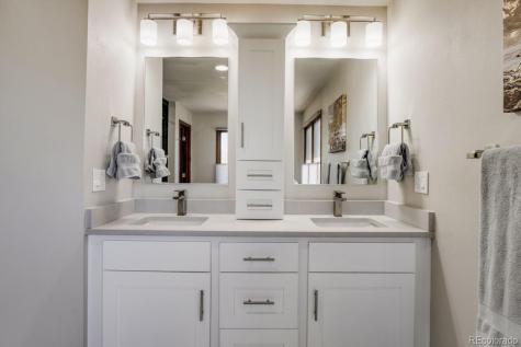 16290 E Powers Place Centennial CO 80015