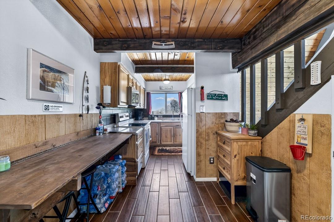 5279 Red Cloud Road Colorado City CO 81019