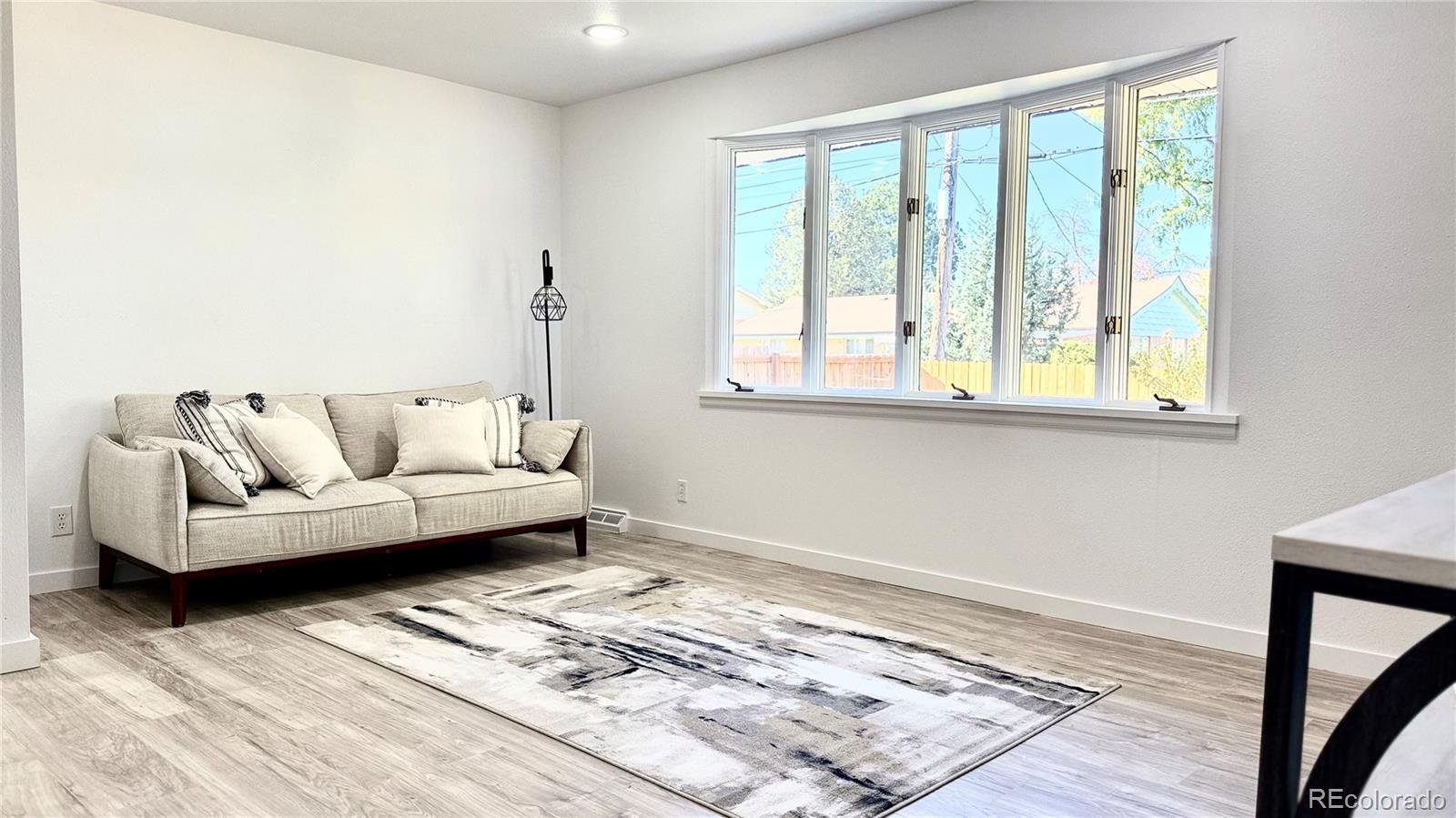 443 Jamaica Street Aurora CO 80010