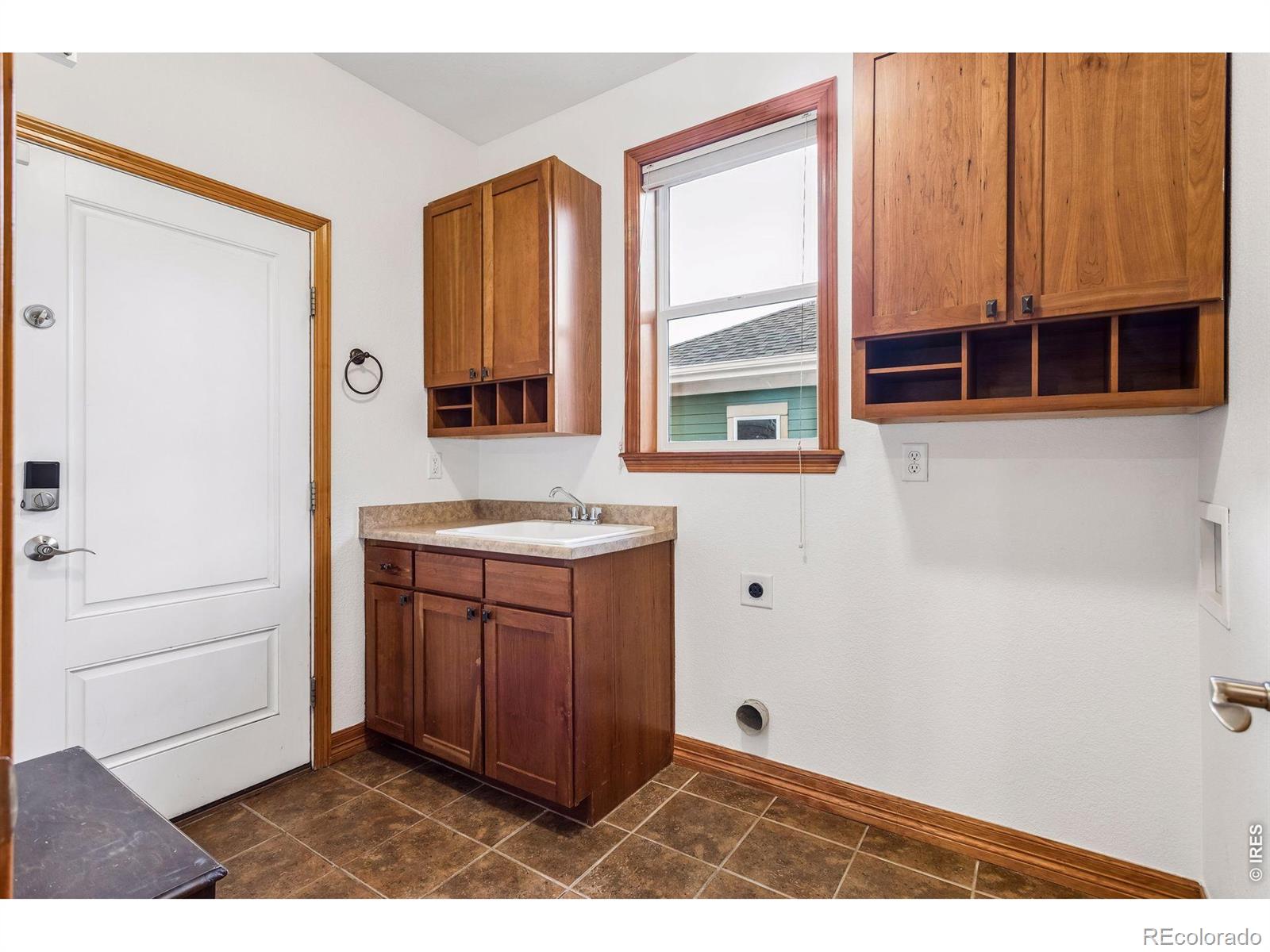 2674 Elmira Street Denver CO 80238