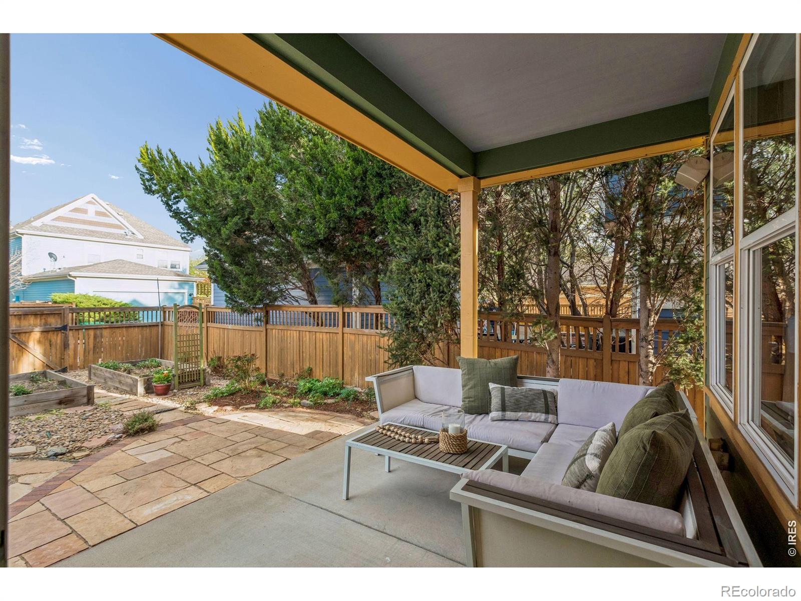 2674 Elmira Street Denver CO 80238
