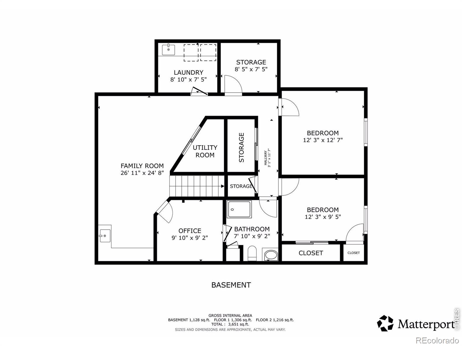 2674 Elmira Street Denver CO 80238