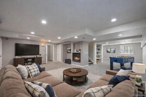 5932 S Versailles Street Aurora CO 80015