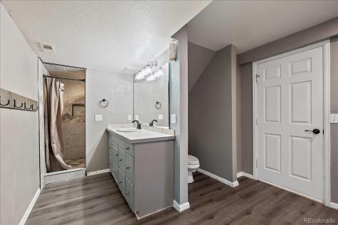 5932 S Versailles Street Aurora CO 80015