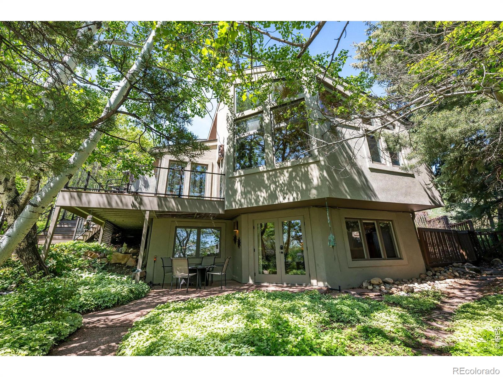3945 Promontory Court Boulder CO 80304