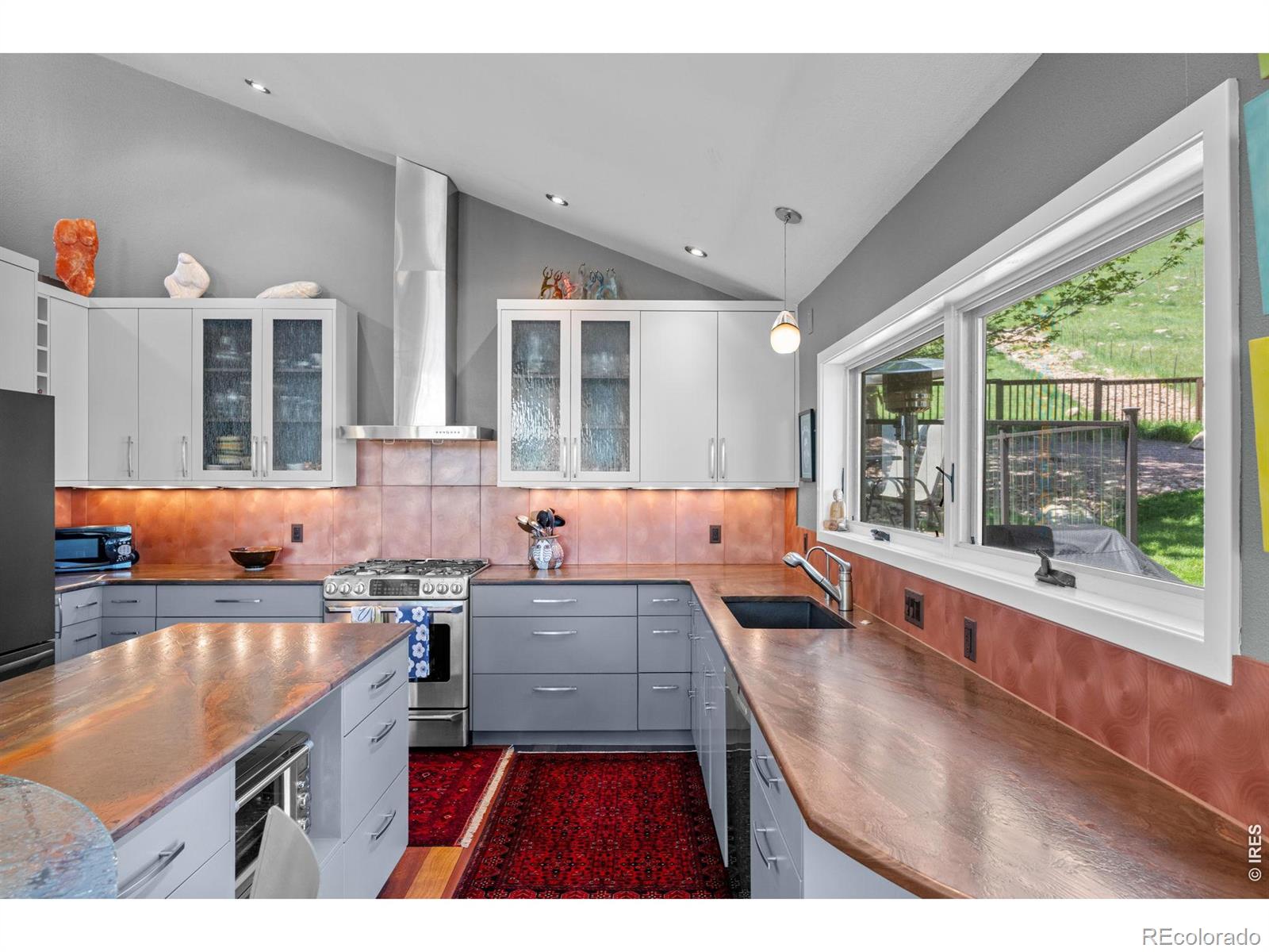 3945 Promontory Court Boulder CO 80304